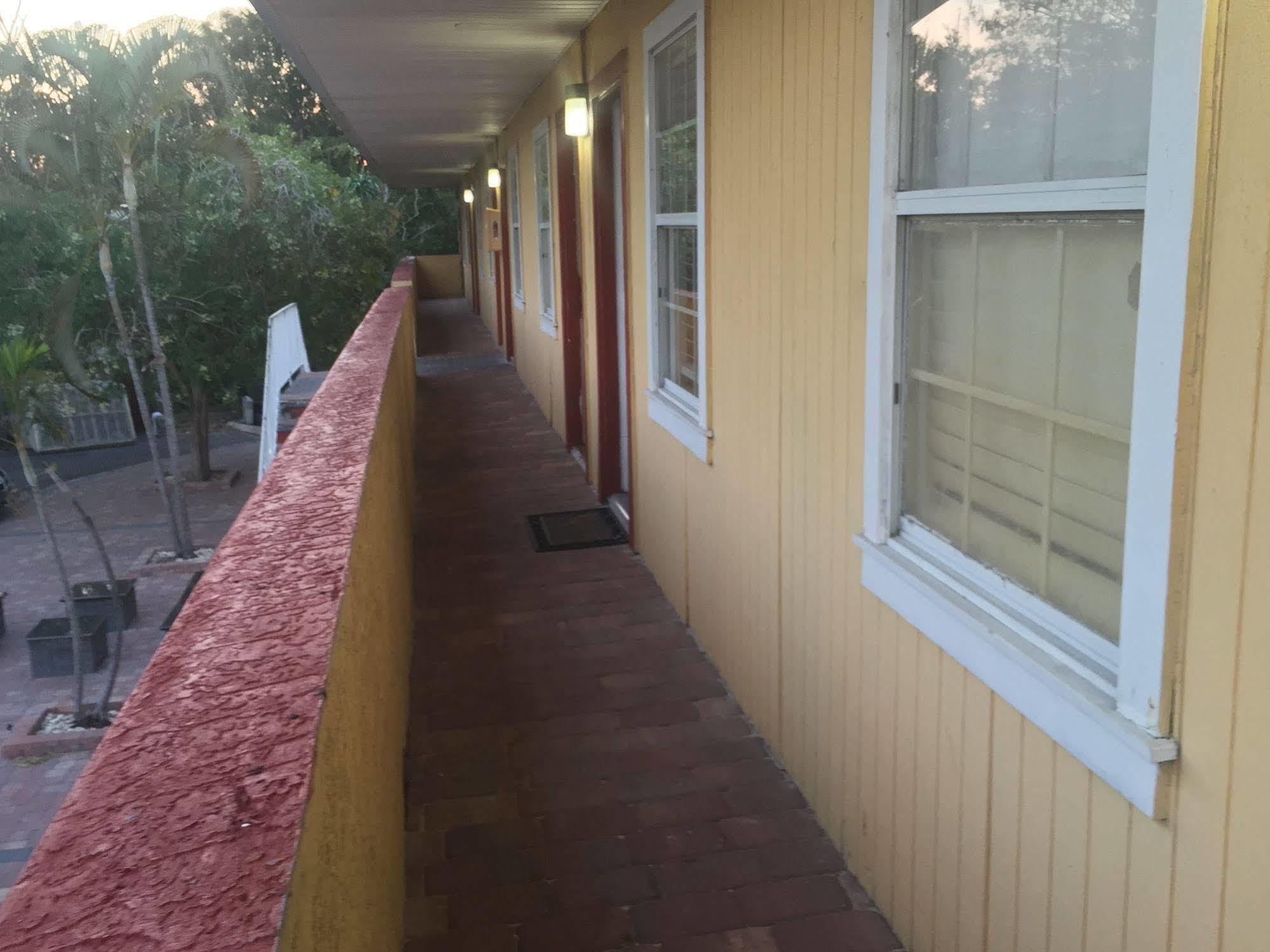 Family Inn Sarasota Ngoại thất bức ảnh