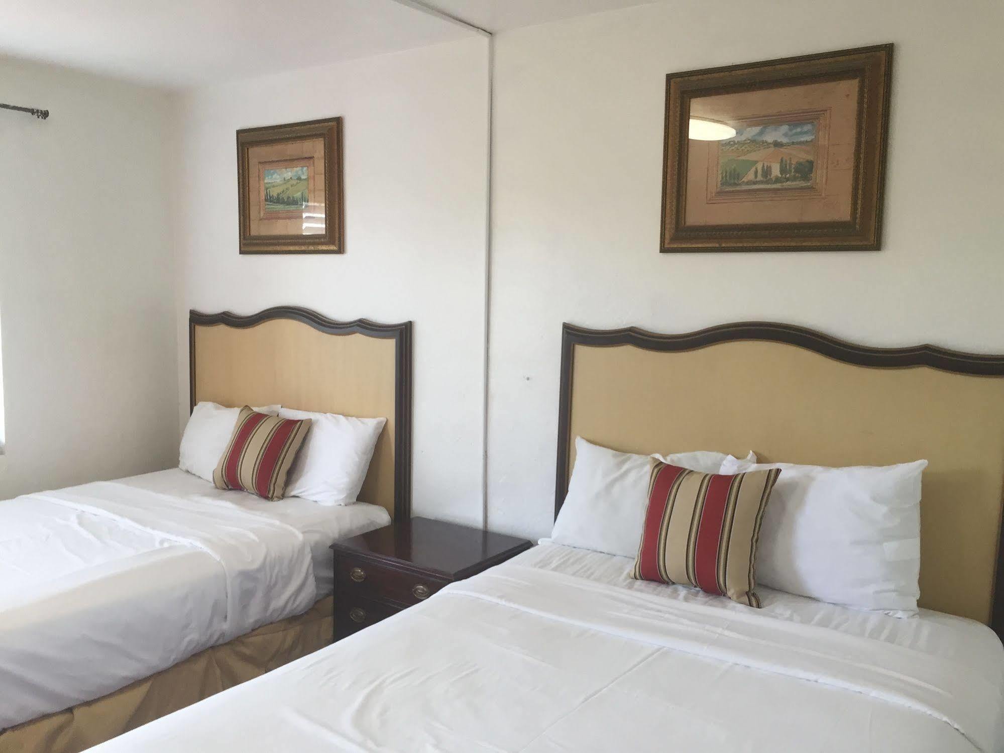 Family Inn Sarasota Ngoại thất bức ảnh