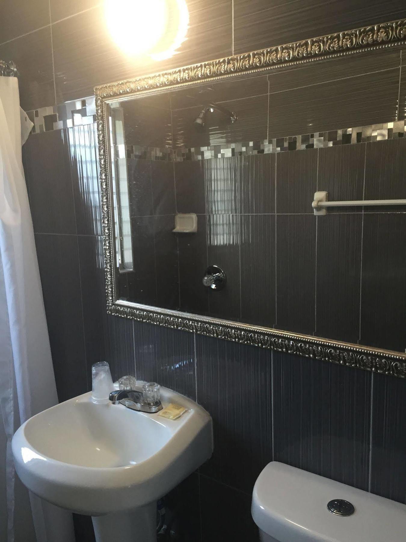Family Inn Sarasota Ngoại thất bức ảnh