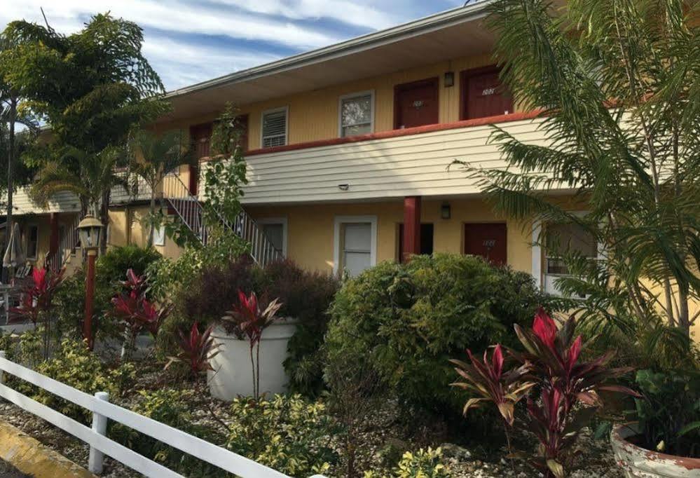 Family Inn Sarasota Ngoại thất bức ảnh